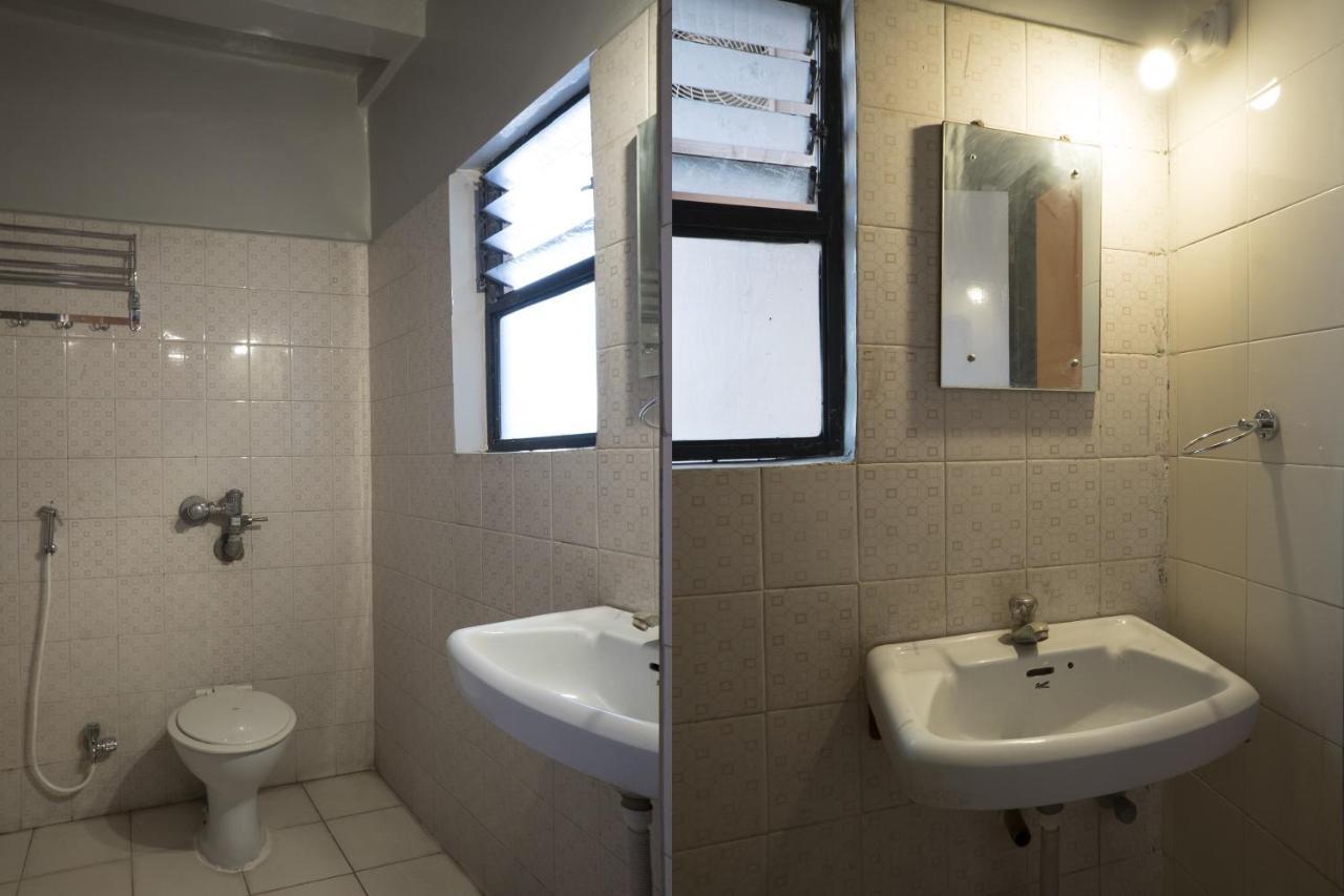 Oyo Flagship 37830 Hotel Aakar International Satara Exterior foto
